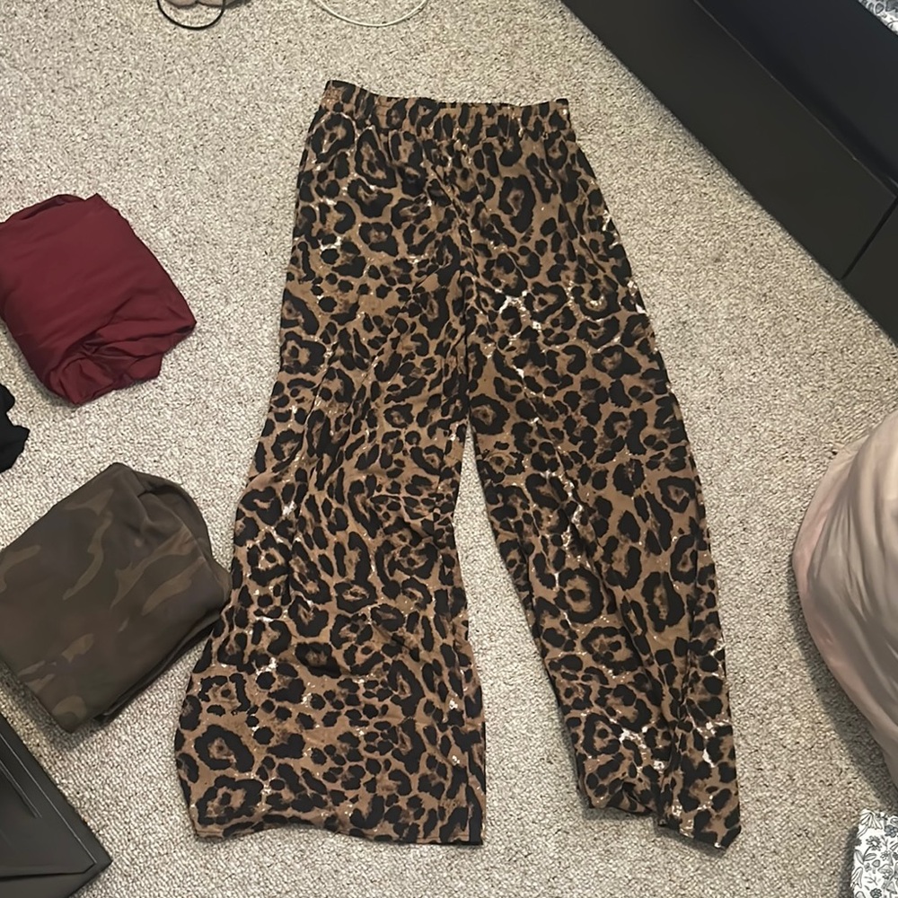 Leopard Print Wide-Leg Pants